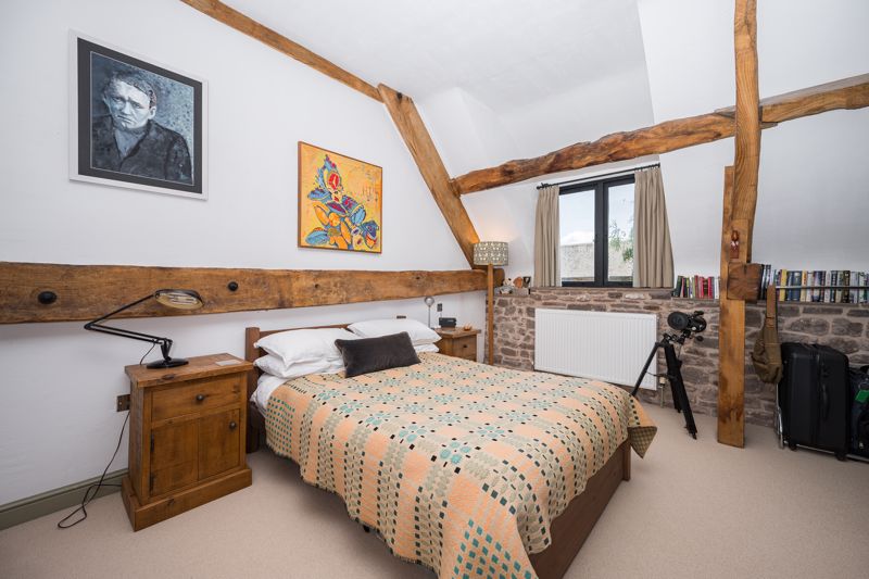 Bedroom- click for photo gallery